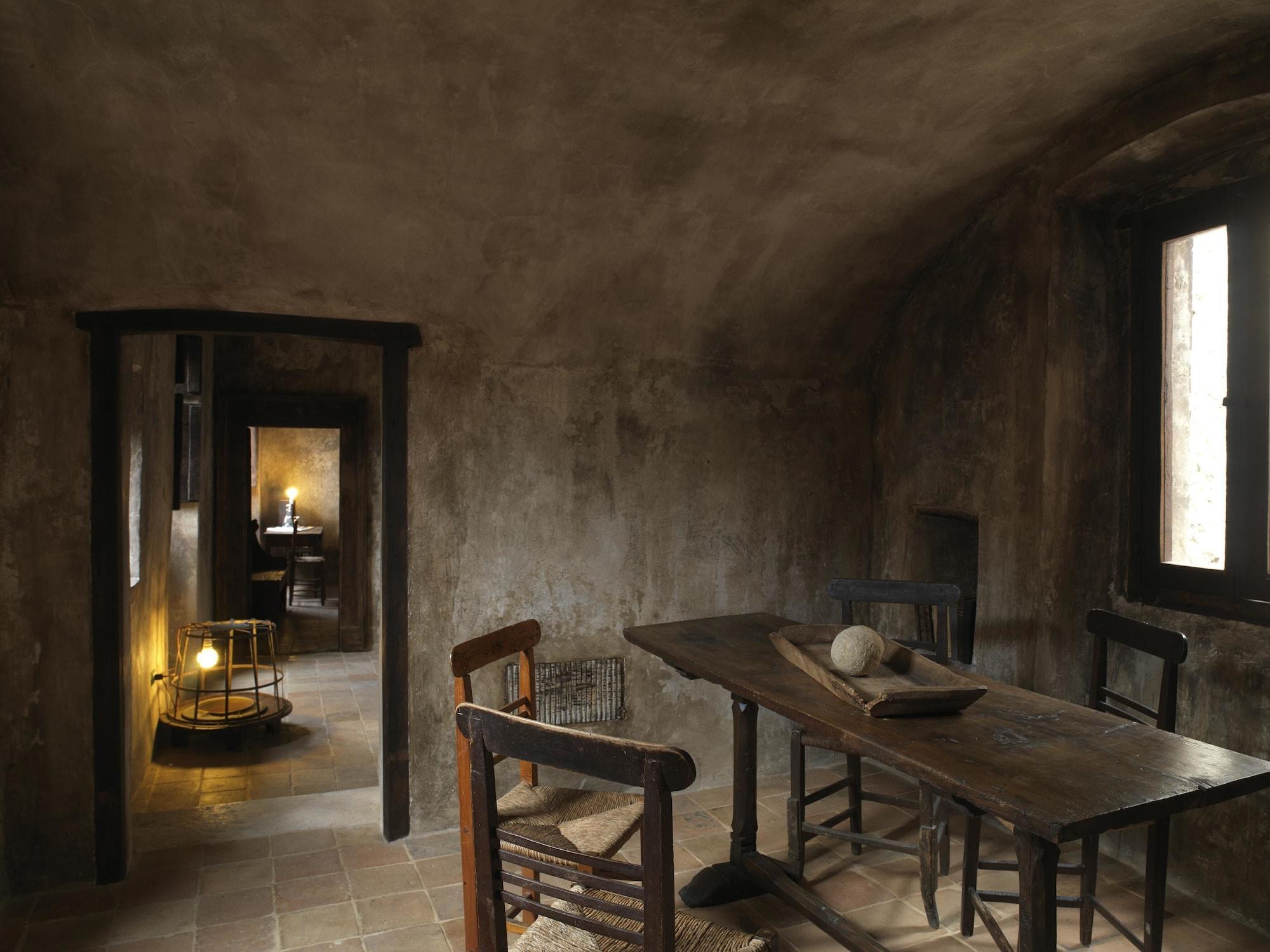 Sextantio Albergo Diffuso Santo Stefano Di Sessanio Eksteriør billede