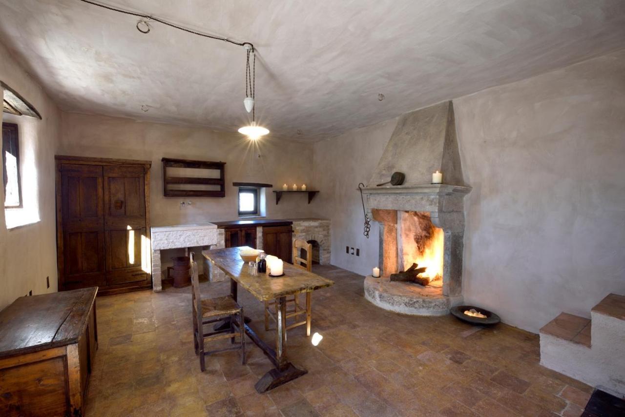 Sextantio Albergo Diffuso Santo Stefano Di Sessanio Eksteriør billede